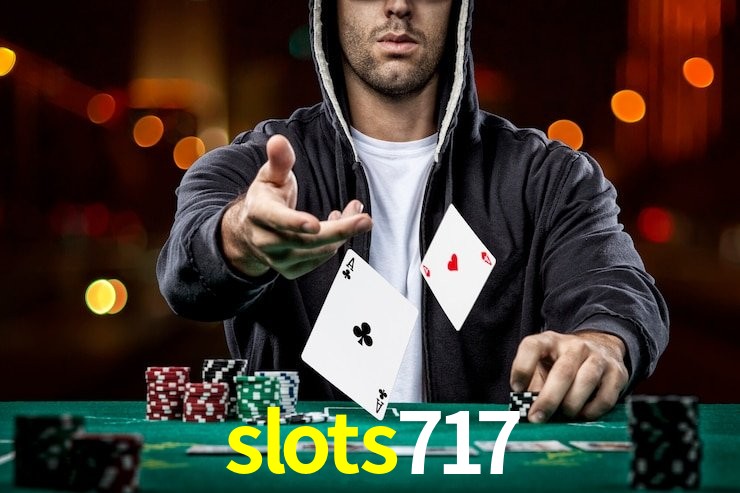 slots717